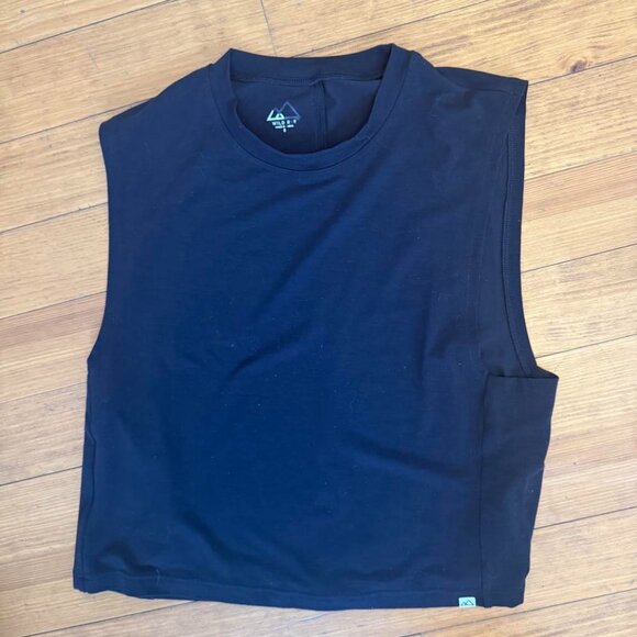 Wild Rye Tank - Picture 2 of 3